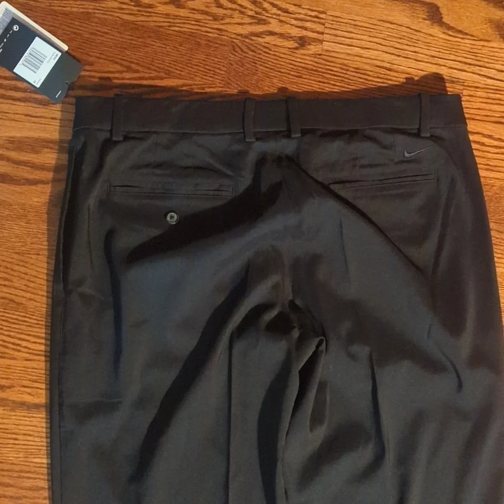 New Nike Black Pants Dri Fit Smooth Finish  Straight Leg Training NWT W36